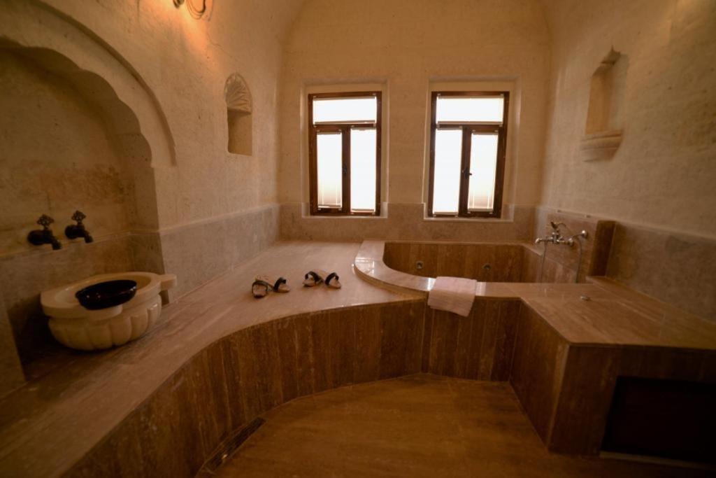 La Perla Cave Cappadocia Bed and Breakfast Ürgüp Esterno foto